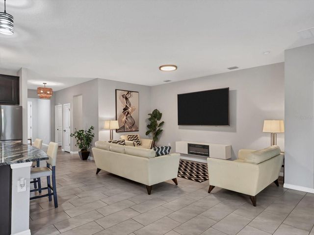 17605 CANTARINA COVE, Bradenton, FL 34211