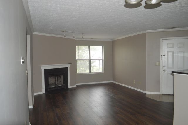 2744 Greystone Drive, D, Columbus, OH 43220