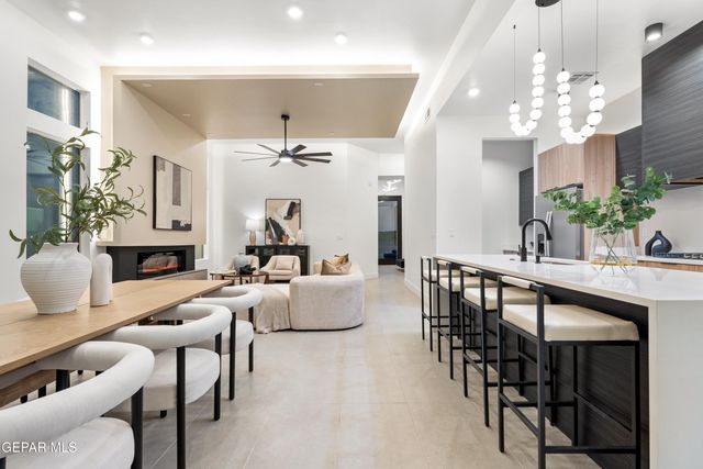 12729 Persistence Avenue, El Paso, TX 79928