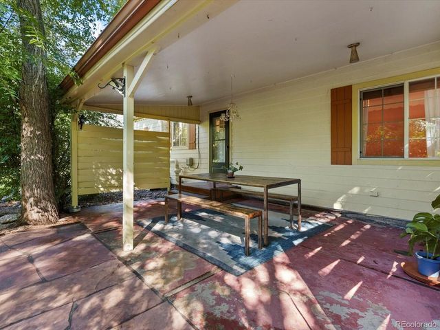 16 Lakewood Heights, Lakewood, CO 80215