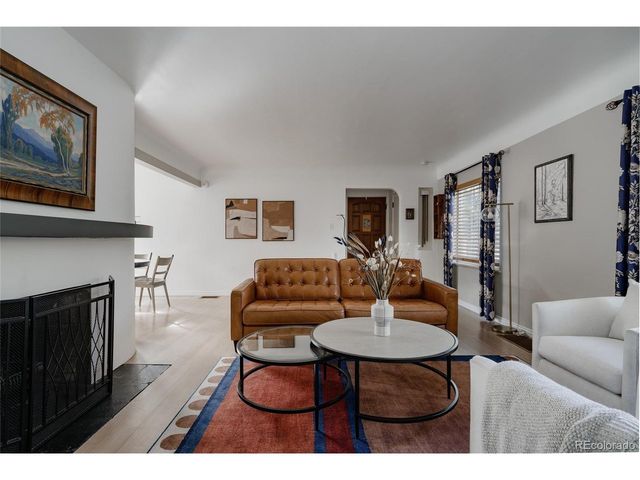 16 Lakewood Heights, Lakewood, CO 80215