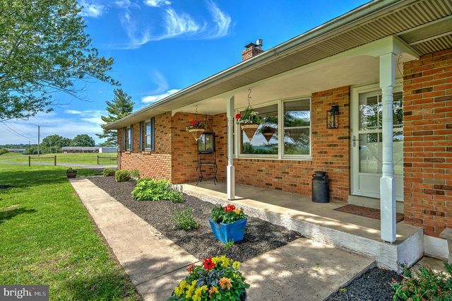 141 GREEN HILL RD, Barto, PA 19504