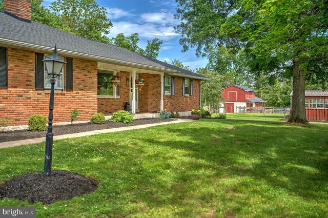 141 GREEN HILL RD, Barto, PA 19504