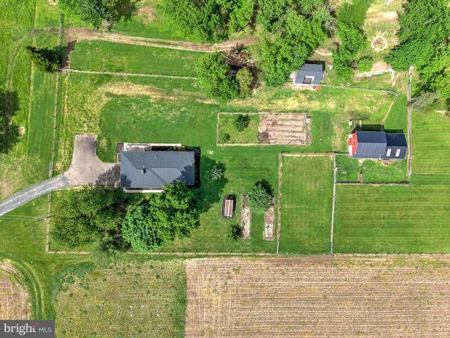 141 GREEN HILL RD, Barto, PA 19504