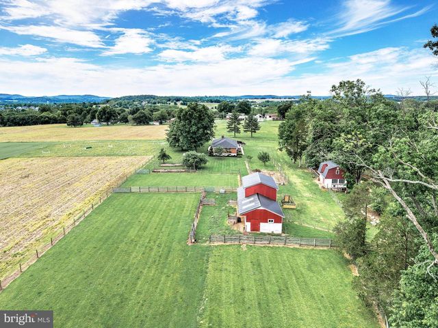 141 GREEN HILL RD, Barto, PA 19504