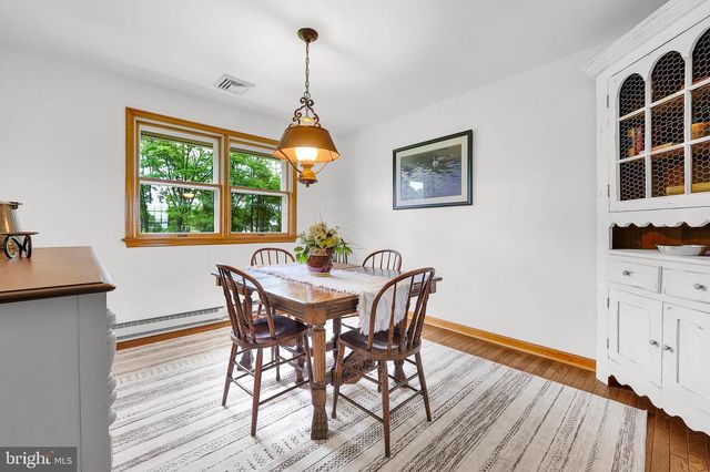 141 GREEN HILL RD, Barto, PA 19504