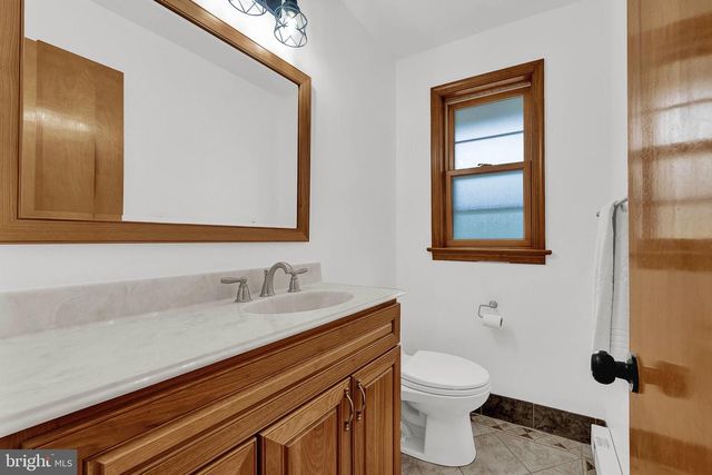 141 GREEN HILL RD, Barto, PA 19504
