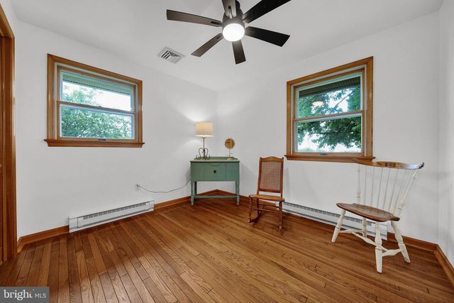 141 GREEN HILL RD, Barto, PA 19504