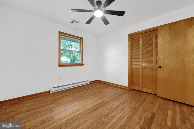 141 GREEN HILL RD, Barto, PA 19504