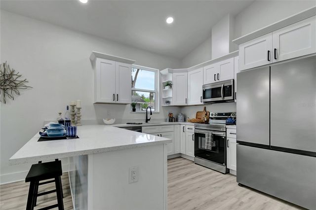 1005 W MAHONEY STREET, Plant City, FL 33563