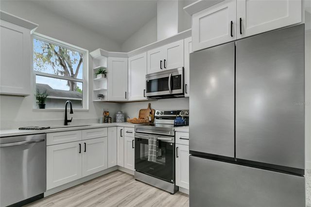 1005 W MAHONEY STREET, Plant City, FL 33563