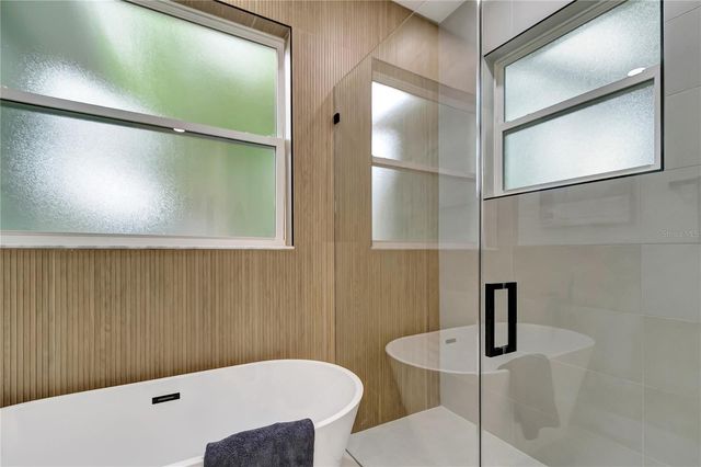 1005 W MAHONEY STREET, Plant City, FL 33563