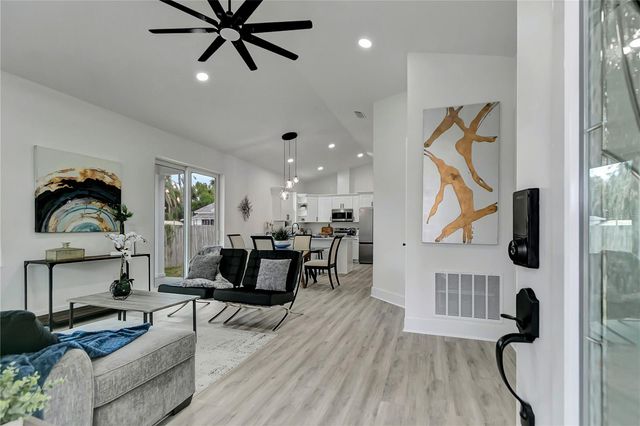 1005 W MAHONEY STREET, Plant City, FL 33563