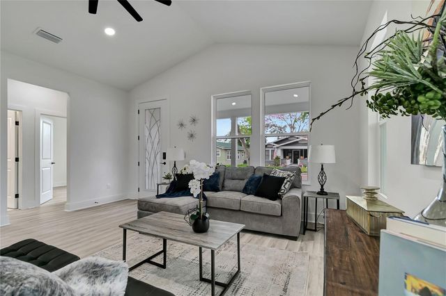 1005 W MAHONEY STREET, Plant City, FL 33563