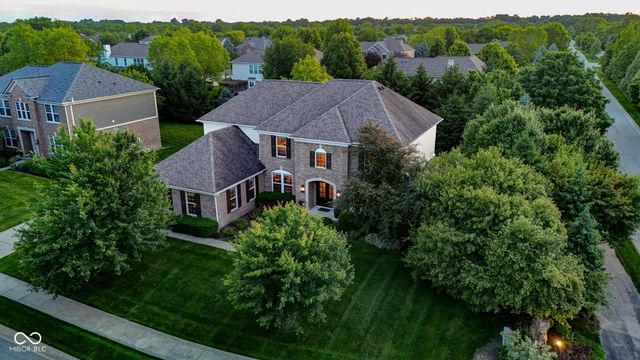 14112 Mississinewa Drive, Carmel, IN 46033