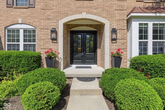 14112 Mississinewa Drive, Carmel, IN 46033
