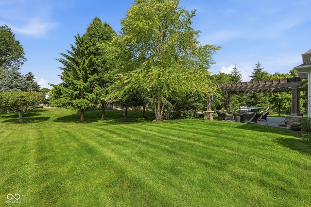 14112 Mississinewa Drive, Carmel, IN 46033