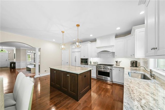 1980 Carriage Knoll Drive, Bethlehem City, PA 18015