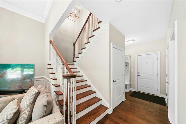 1980 Carriage Knoll Drive, Bethlehem City, PA 18015