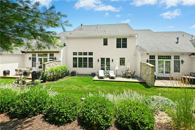 1980 Carriage Knoll Drive, Bethlehem City, PA 18015