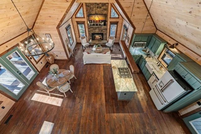 161 Windy Valley Trail, Blue Ridge, GA 30513