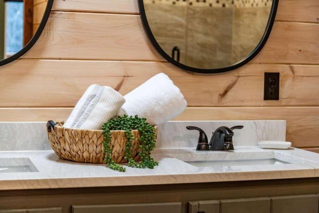 161 Windy Valley Trail, Blue Ridge, GA 30513