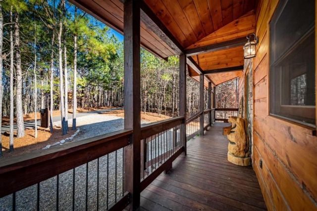 161 Windy Valley Trail, Blue Ridge, GA 30513