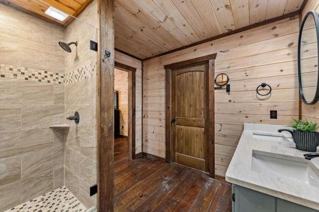 161 Windy Valley Trail, Blue Ridge, GA 30513