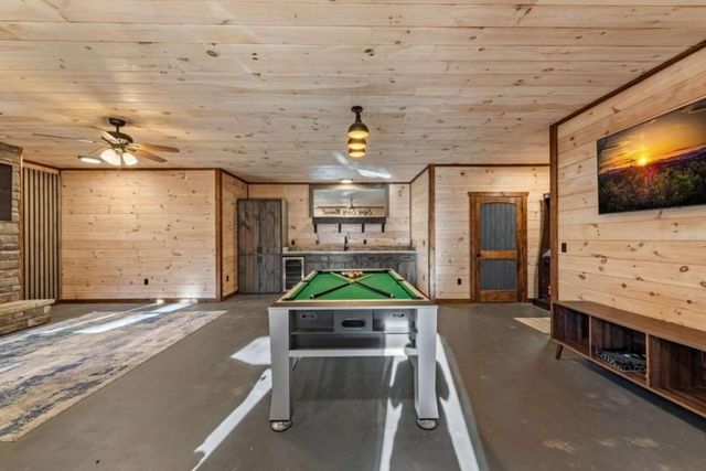 161 Windy Valley Trail, Blue Ridge, GA 30513