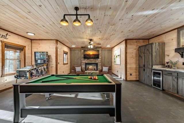 161 Windy Valley Trail, Blue Ridge, GA 30513