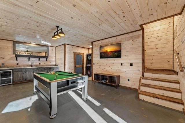 161 Windy Valley Trail, Blue Ridge, GA 30513