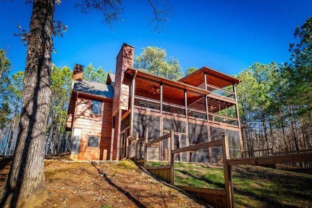 161 Windy Valley Trail, Blue Ridge, GA 30513