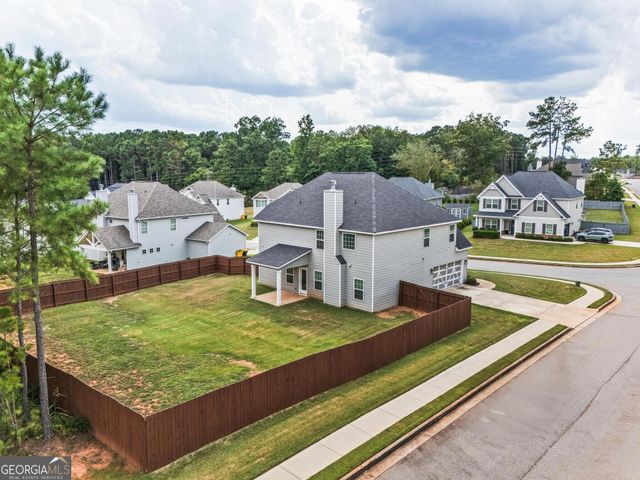4201 Cornwall Drive, Forsyth, GA 31029