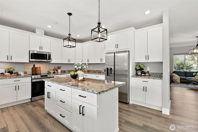 28905 71st Ave E, Graham, WA 98338