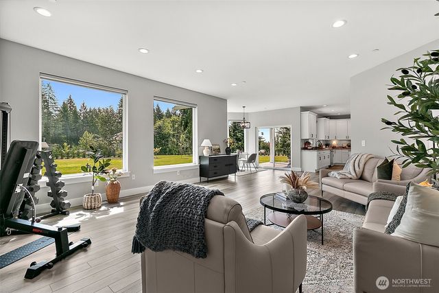 28905 71st Ave E, Graham, WA 98338