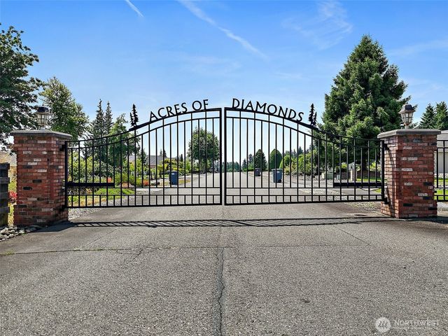 28905 71st Ave E, Graham, WA 98338