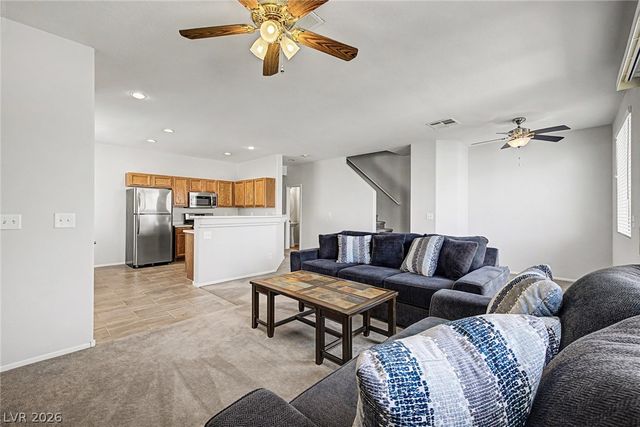 6396 Lorne Green Avenue 102, Henderson, NV 89011