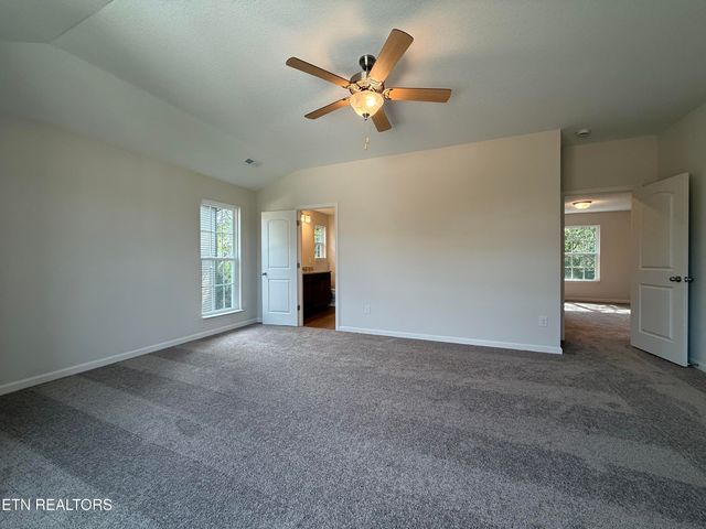 3527 Crimson Circle, Maryville, TN 37801