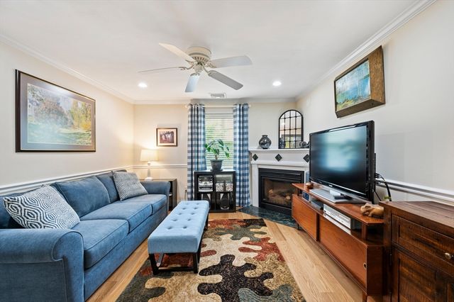 79 Brookville Ave, Brockton, MA 02302