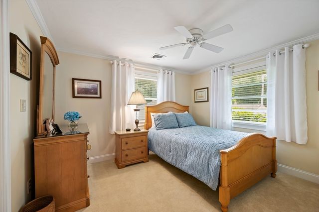 79 Brookville Ave, Brockton, MA 02302