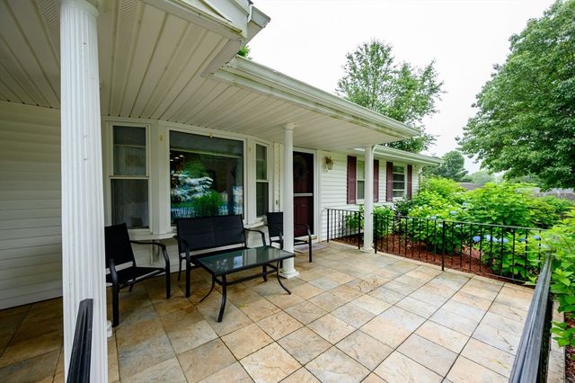 79 Brookville Ave, Brockton, MA 02302