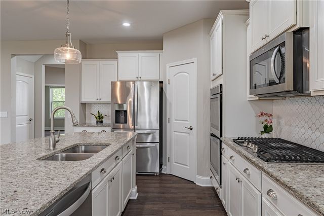 10194 Corbetts Lane, Twinsburg, OH 44087