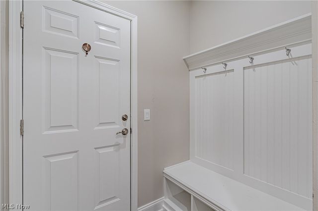 10194 Corbetts Lane, Twinsburg, OH 44087