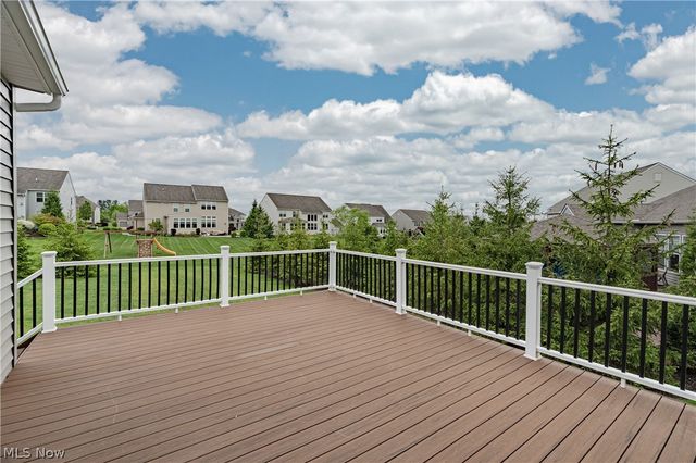 10194 Corbetts Lane, Twinsburg, OH 44087