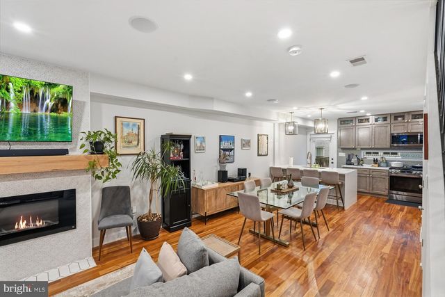 331 W ST NE, Washington, DC 20002