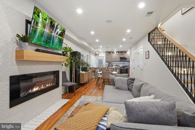 331 W ST NE, Washington, DC 20002