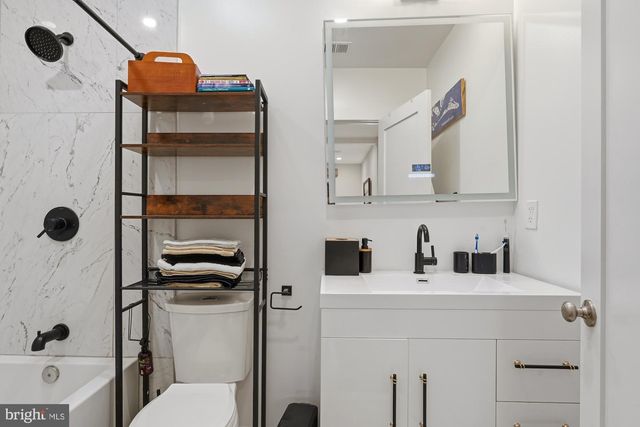 331 W ST NE, Washington, DC 20002