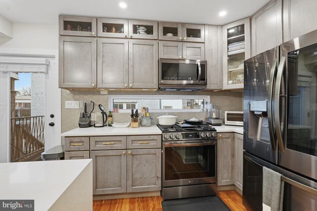 331 W ST NE, Washington, DC 20002