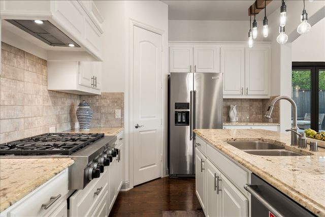 2600 Grail Maiden Court, Lewisville, TX 75056