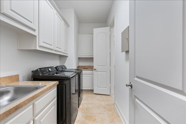 2600 Grail Maiden Court, Lewisville, TX 75056